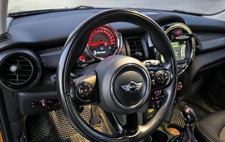 MINI Hatch, 2017 год, 1 670 000 рублей, 17 фотография