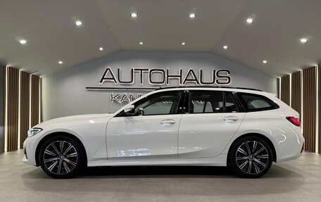 BMW 3 серия, 2022 год, 3 230 000 рублей, 9 фотография