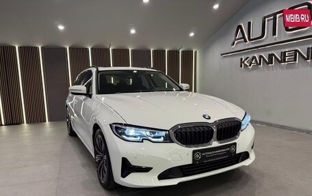 BMW 3 серия, 2022 год, 3 230 000 рублей, 4 фотография