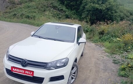 Volkswagen Touareg III, 2011 год, 1 540 000 рублей, 5 фотография