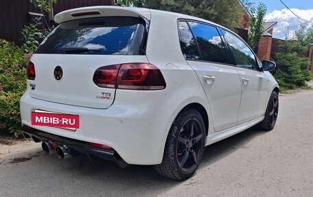 Volkswagen Golf VI, 2012 год, 1 300 000 рублей, 2 фотография