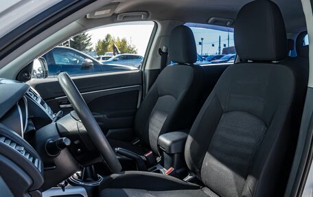 Mitsubishi ASX I рестайлинг, 2012 год, 1 000 000 рублей, 13 фотография