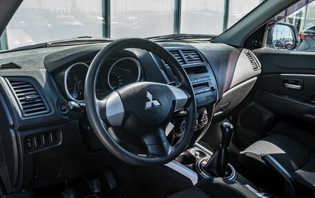 Mitsubishi ASX I рестайлинг, 2012 год, 1 000 000 рублей, 15 фотография