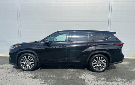 Toyota Highlander, 2021 год, 4 474 000 рублей, 5 фотография