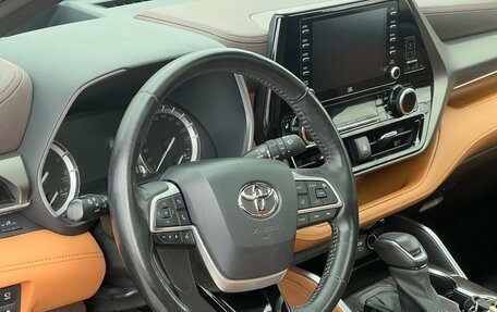 Toyota Highlander, 2021 год, 4 474 000 рублей, 11 фотография