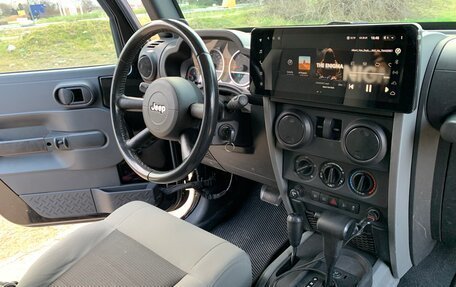 Jeep Wrangler, 2010 год, 2 700 000 рублей, 21 фотография