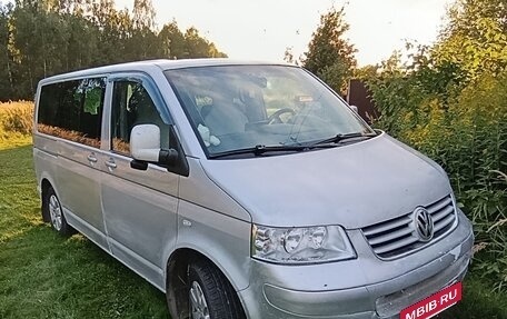 Volkswagen Multivan T5, 2006 год, 900 000 рублей, 2 фотография