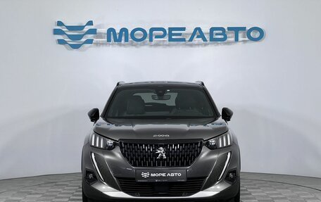 Peugeot 2008 II, 2020 год, 1 700 000 рублей, 2 фотография