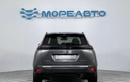 Peugeot 2008 II, 2020 год, 1 700 000 рублей, 6 фотография
