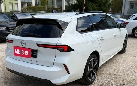 Opel Astra, 2023 год, 2 308 000 рублей, 4 фотография