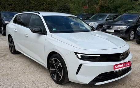 Opel Astra, 2023 год, 2 308 000 рублей, 2 фотография