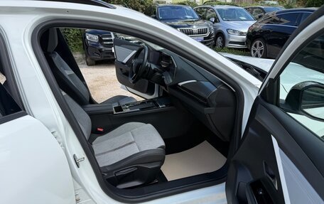 Opel Astra, 2023 год, 2 308 000 рублей, 13 фотография