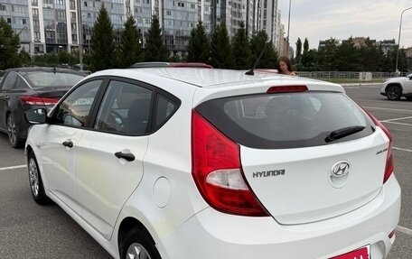 Hyundai Solaris II рестайлинг, 2014 год, 900 000 рублей, 7 фотография