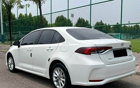 Toyota Corolla, 2022 год, 1 550 000 рублей, 4 фотография