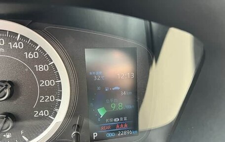 Toyota Corolla, 2022 год, 1 550 000 рублей, 10 фотография