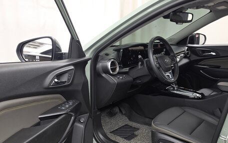 Chevrolet Trax, 2023 год, 1 863 000 рублей, 5 фотография