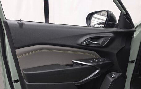 Chevrolet Trax, 2023 год, 1 863 000 рублей, 22 фотография