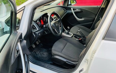 Opel Astra J, 2011 год, 637 000 рублей, 10 фотография