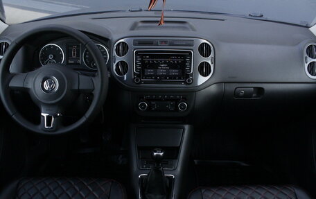 Volkswagen Tiguan I, 2011 год, 980 000 рублей, 7 фотография