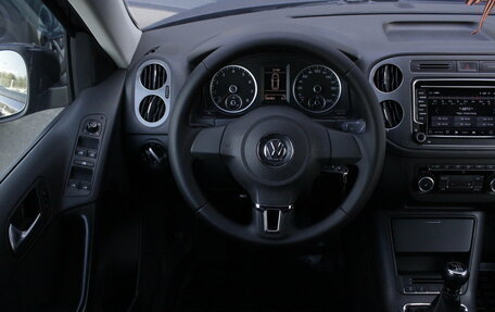 Volkswagen Tiguan I, 2011 год, 980 000 рублей, 8 фотография