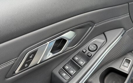 BMW 3 серия, 2022 год, 3 190 000 рублей, 12 фотография
