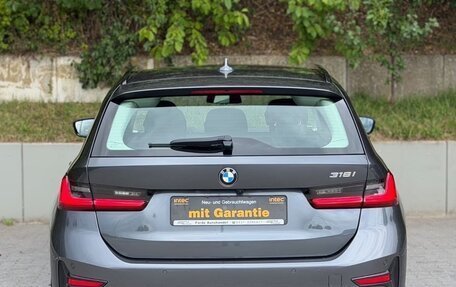 BMW 3 серия, 2022 год, 3 190 000 рублей, 6 фотография