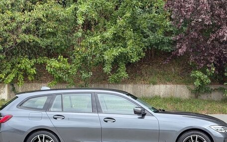 BMW 3 серия, 2022 год, 3 190 000 рублей, 4 фотография