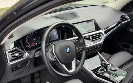 BMW 3 серия, 2022 год, 3 190 000 рублей, 13 фотография