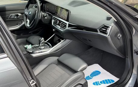BMW 3 серия, 2022 год, 3 190 000 рублей, 16 фотография