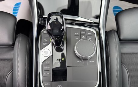 BMW 3 серия, 2022 год, 3 190 000 рублей, 20 фотография