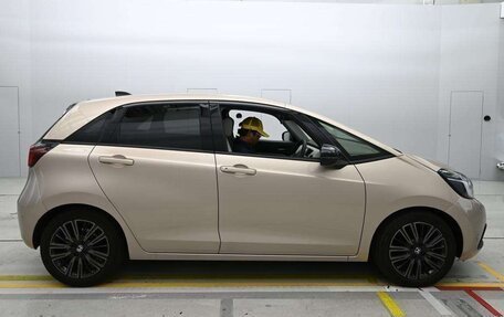 Honda Fit, 2022 год, 1 170 000 рублей, 3 фотография