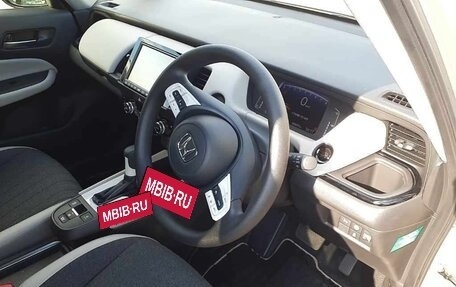 Honda Fit, 2022 год, 1 170 000 рублей, 9 фотография