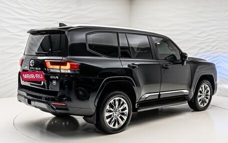 Toyota Land Cruiser, 2026 год, 25 899 944 рублей, 3 фотография