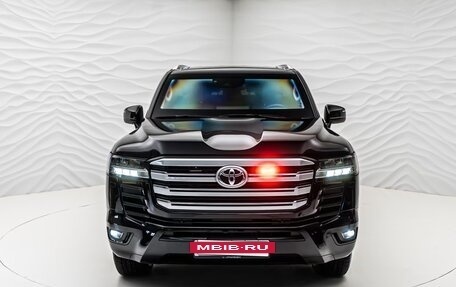 Toyota Land Cruiser, 2026 год, 25 899 944 рублей, 22 фотография