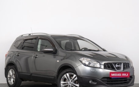 Nissan Qashqai+2 I, 2012 год, 899 000 рублей, 2 фотография