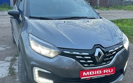 Renault Kaptur I рестайлинг, 2020 год, 1 600 000 рублей, 2 фотография