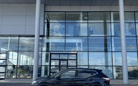 Nissan Qashqai, 2016 год, 1 645 000 рублей, 2 фотография