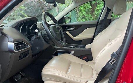 Jaguar F-Pace, 2018 год, 3 950 000 рублей, 5 фотография