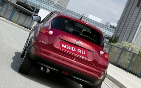 Nissan Juke II, 2011 год, 4 фотография