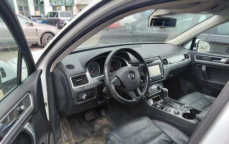 Volkswagen Touareg III, 2015 год, 2 400 000 рублей, 1 фотография