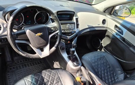 Chevrolet Cruze II, 2012 год, 850 000 рублей, 7 фотография