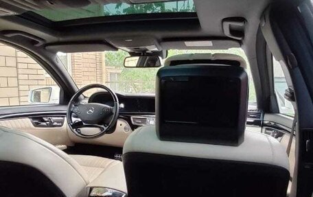 Mercedes-Benz S-Класс, 2010 год, 1 750 000 рублей, 5 фотография