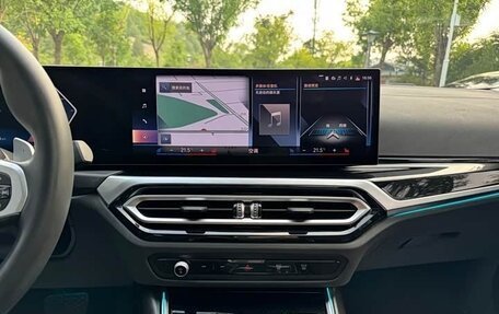 BMW 3 серия, 2023 год, 3 230 000 рублей, 15 фотография