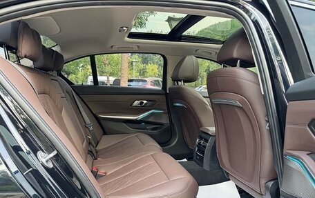 BMW 3 серия, 2023 год, 3 230 000 рублей, 21 фотография