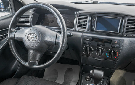 Toyota Corolla, 2004 год, 499 000 рублей, 15 фотография