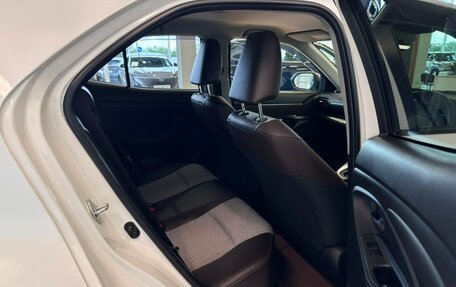 Toyota Yaris Cross, 2020 год, 2 299 999 рублей, 19 фотография