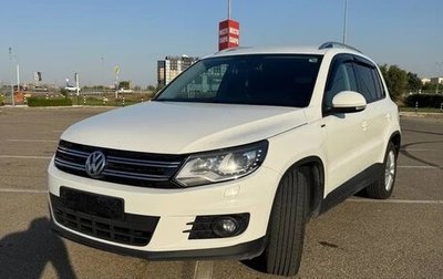 Volkswagen Tiguan I, 2016 год, 1 850 000 рублей, 1 фотография