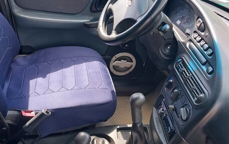 Chevrolet Niva I рестайлинг, 2003 год, 275 000 рублей, 10 фотография