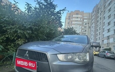 Mitsubishi Outlander III рестайлинг 3, 2011 год, 900 000 рублей, 1 фотография
