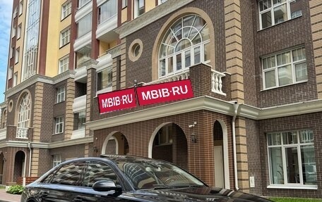Audi A8, 2011 год, 1 350 000 рублей, 1 фотография
